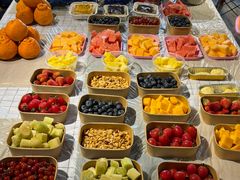 -玩坞轰趴馆·户外团建聚会主题生日派对馆(世豪广场店)