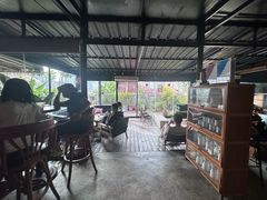 -拖板鞋咖啡旅行酒店(春熙路地铁站店)