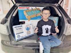 -逝水玩具折扣店