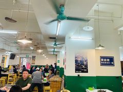大堂-石灰市老火锅(北滨路店)