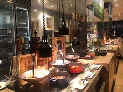 -视界美食自助餐厅·石家庄希尔顿酒店