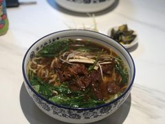 -镇南锅盖面馆(解放路店)