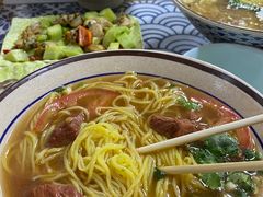 -鲁毓鲜蓬莱小面(黄山路店)