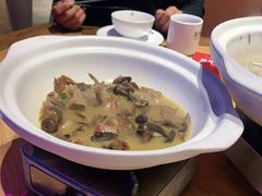 -巢爷老味(东方红店)