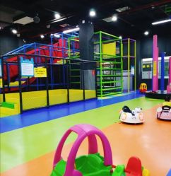 -蹦贝运动中心·蹦床·攀岩·闯关(龙岗店)