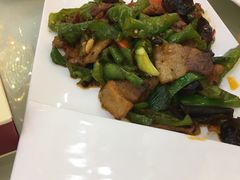 -方鼎食府