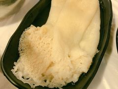 -鲜入围煮花胶鸡海鲜火锅