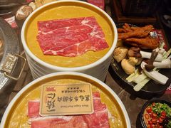 -一绪に和牛寿喜烧(罗湖益田假日店)