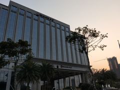 -华邑酒店·鲜艳全日自助餐厅