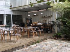 -花苑里咖啡(威远店)