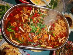 -牟记江湖重庆地标特色菜鱼蛋海鲜羊蝎子(巴南区黑金冠十多年好店)