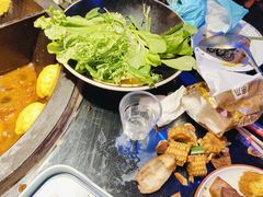 -鱼窝棚柴火铁锅炖(富山屯店)