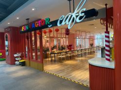 -玩元素·家庭游乐成长中心(香格里拉店)