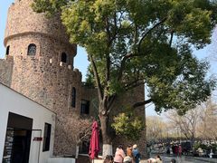 -J Create城市露营咖啡·简餐·宠物(上海动物园店)