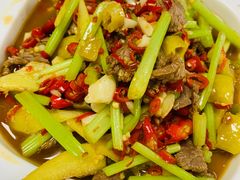 -独一佳老胡湘菜馆(矿山路店)