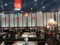 大堂-尚尚仙·酸汤猪手·猪肚鸡火锅(华联万柳购物中心店)