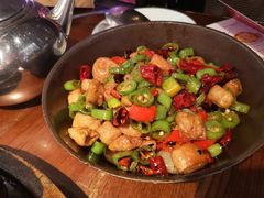 鹅卵石爆肥肠-老板恋上鱼(高新万达店)