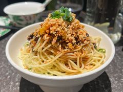 -渔语鱼新川菜Bistro(万象天地店)