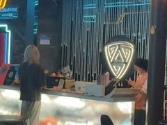 -屋有岛沉浸游戏旗舰店(中山公园店)