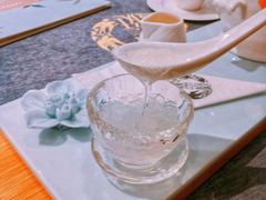 -燕庭·纯燕窝·甜品下午茶(南京西路店)