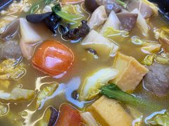 -金陵杨胖子·砂锅麻辣烫(金轮新天地店)