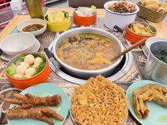 -顶上头·螺蛳火锅(五一新村店)