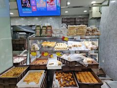 面包甜点陈列柜-闻酥园(水碾河路店)