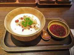 -银米·云南传统过桥米线(双廊黑金冠店)