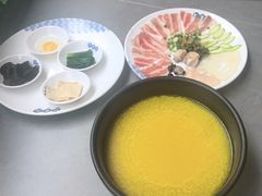 -桥香园云南过桥米线(红龙井店)