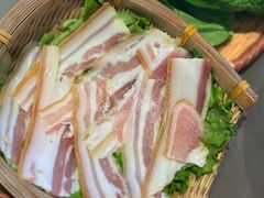 -阿婆情腊排骨火锅·野生菌季(古城旗舰店)