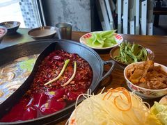 -萍姐火锅·公路夜市(武汉首店)