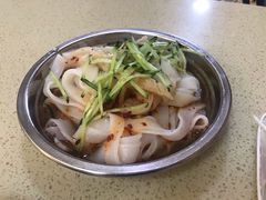 凉皮-海军馕坑肉店(库尔勒总店)