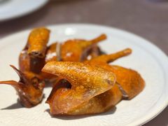 脆皮妙龄乳鸽-九里云松·天香餐厅