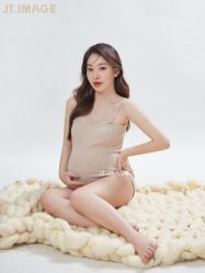 点击看大图 -专注孕妇照亲子照·纪田摄影