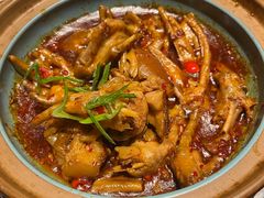 糯叽叽香辣鸡爪-乐乐大排档·30年老字号(浙江路店)
