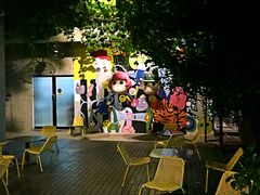 -莓园冰淇淋店