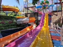 -三亚湾海居铂尔曼度假酒店