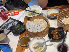 -馋三尺蟹粉小笼(人民广场店)