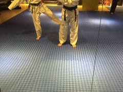 -浛道跆拳道·拳击·体适能