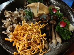 -捞王锅物料理(凯旋路店)