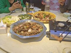 -休记光头香辣蟹干锅(绵竹店)