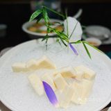 福州正宗闽菜单福楼，就在安泰河边