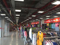 -上品折扣(回龙观店)