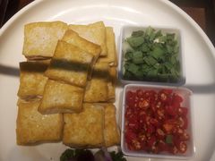 -松沪名灶·豆浆鱼头·新上海菜(飞航吾悦广场店)
