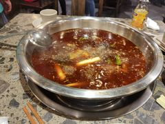 -肖肖酸萝卜鱼火锅(总店)