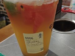 -易阿姨奶茶(万达店)