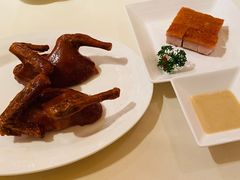 烤乳鸽-利苑酒家(金宝店)