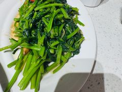 -肥仔文澳门猪骨煲(南京西路店)