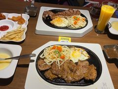 -豪客来牛排(空港华联店)