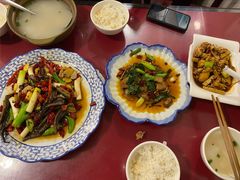 外婆回锅肉-百年粉蒸牛肉
